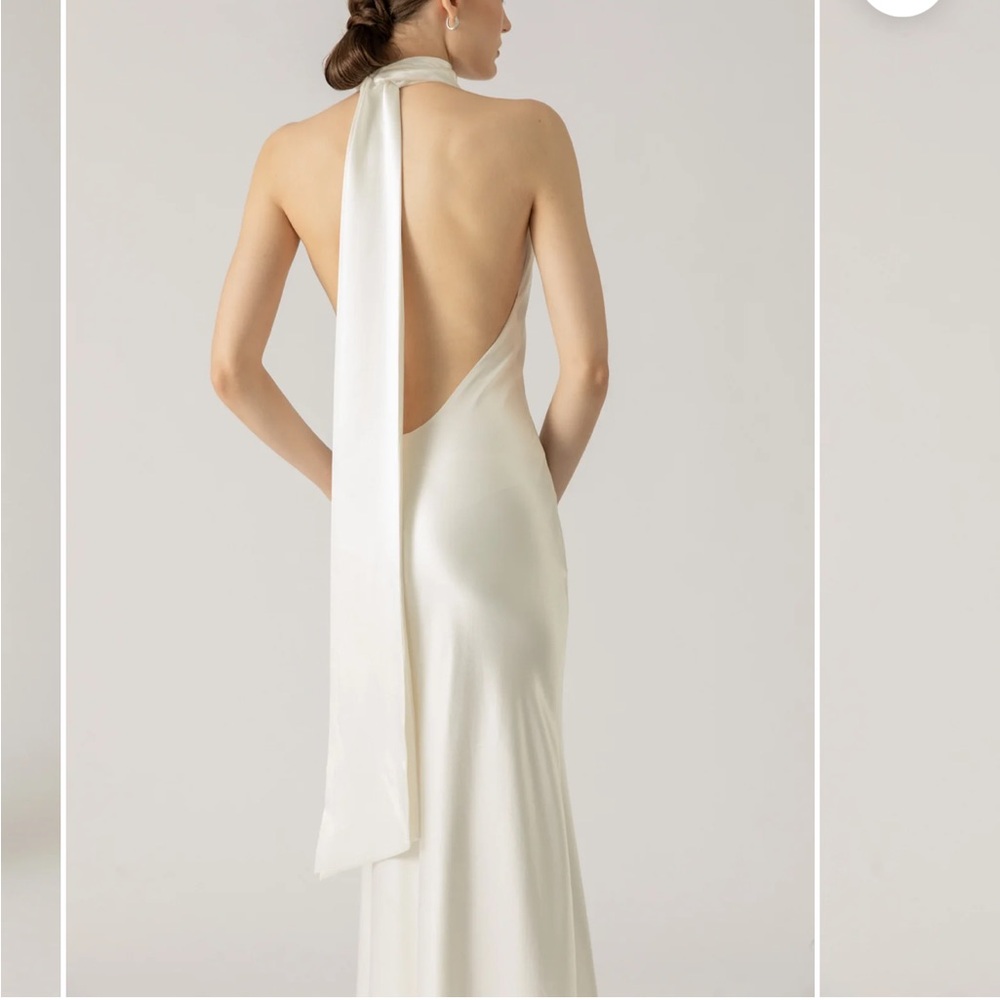 Sau Lee Penelope Satin Backless Gown
